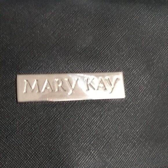 Large Mary Kay Bag/ Tote Black With Pink Floral Inside - Picture 7 of 16